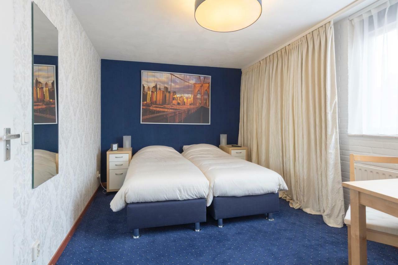 Hotel De Waag à Makkum Extérieur photo