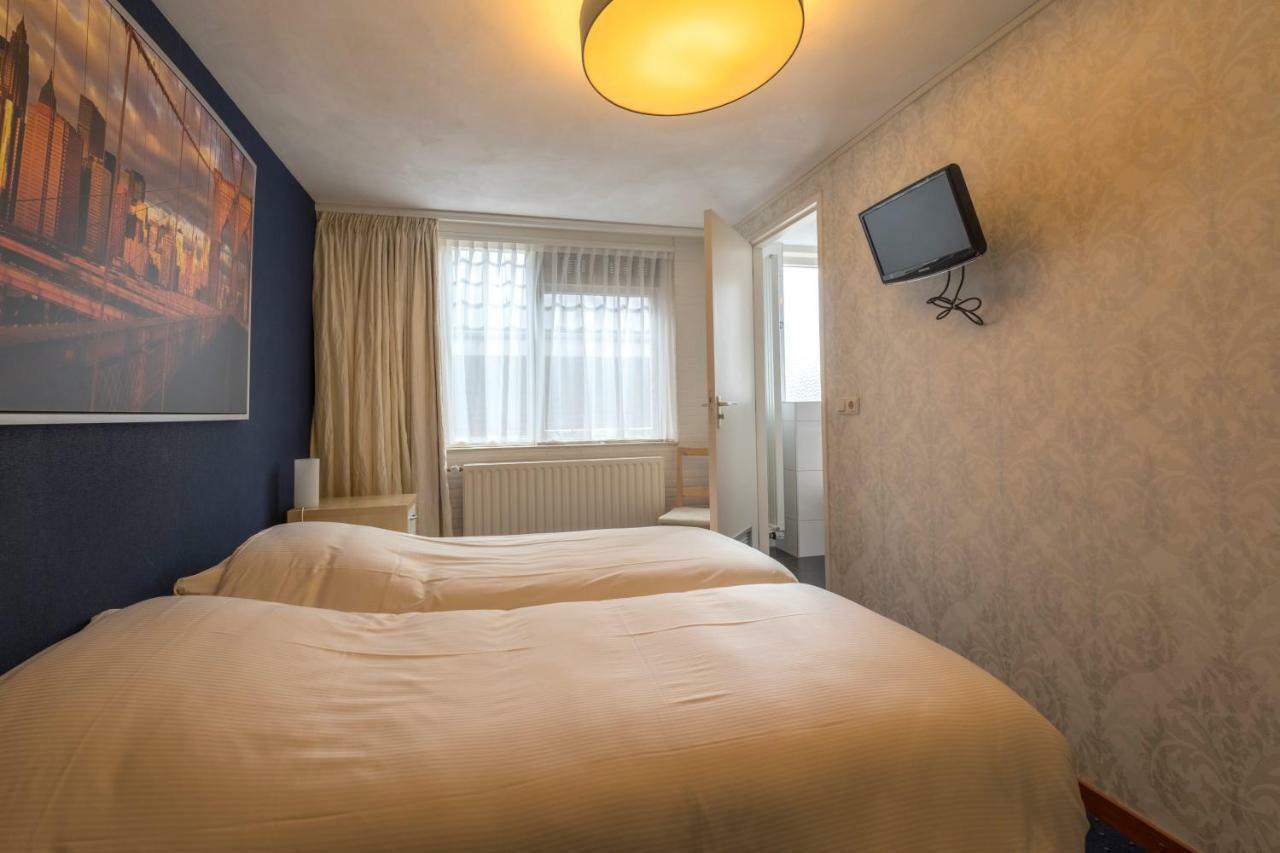 Hotel De Waag à Makkum Extérieur photo